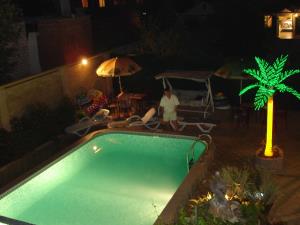 ����� ��������� ����� �����: ����� � �������